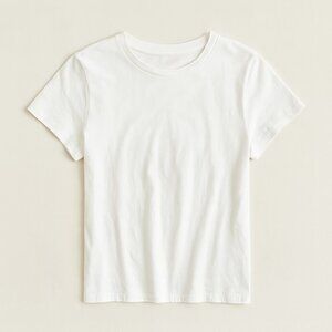 Basic soft white crewneck tee